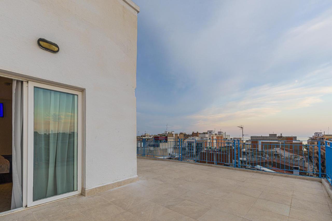 Hotel Vila Calella Exterior photo